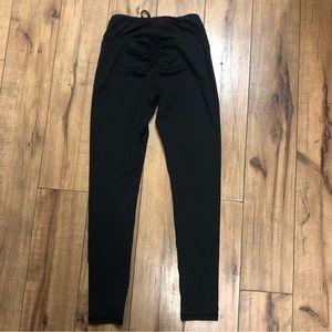 Boo+tee scrunch butt leggings